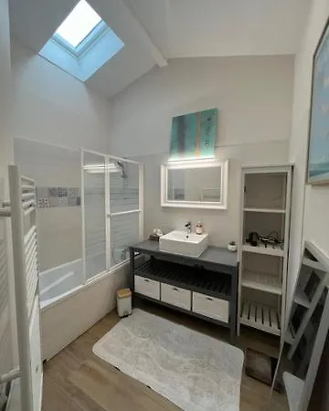 Jolie Maison